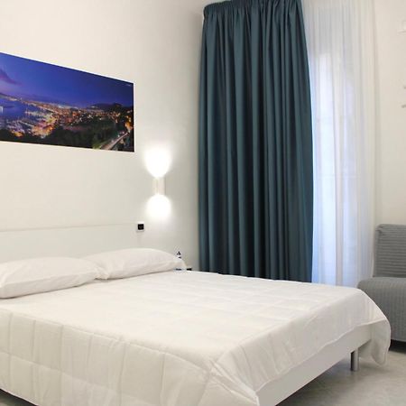 Francesco House Bed & Breakfast Castellammare di Stabia Exterior photo